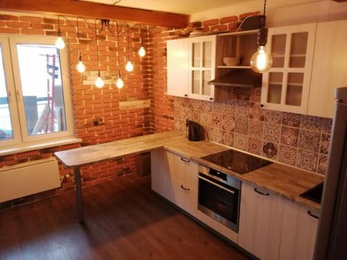 Добрый день.  Кухня в процессе. 01