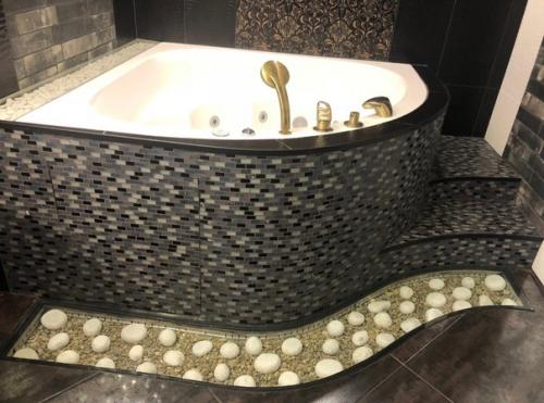 Просторная квартира в темных оттенках. 06