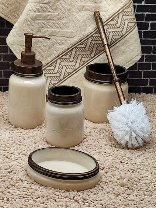 Ванная комната встречает нас утром и провожает вечером. 02