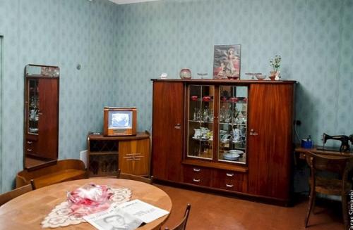 Ретро квартира.  Ещё одна интересная сделка в декабре была. 01