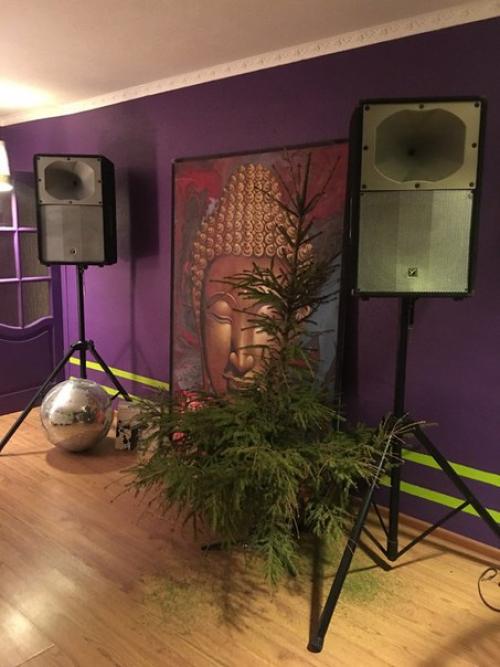 Продам отличный звук, в комплекте со стойками. 05