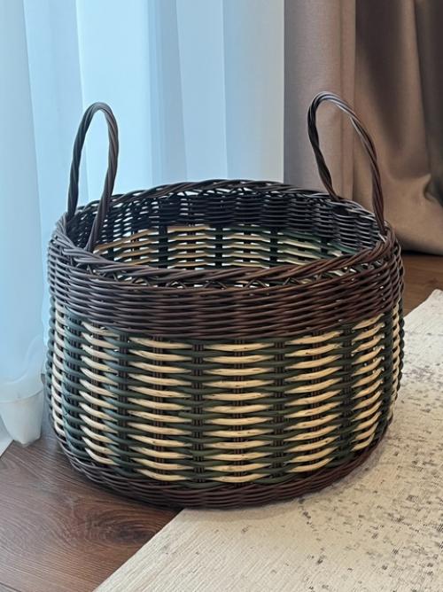 Плетеные корзины из ротанга - это стильный элемент декора, функциональный аксессуар, который станет незаменимым в доме. 01