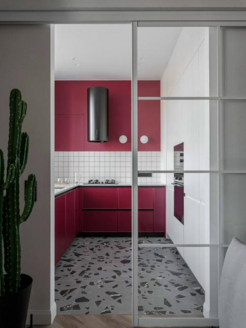 Яркий редизайн бывшей коммуналки в центре Москвы: интерьер как арт - объект. 04