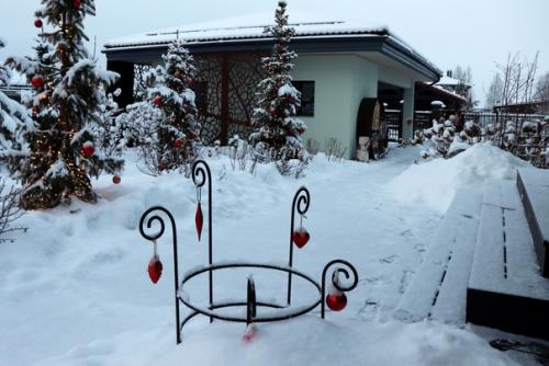 Давеча обнаружила, что согласно буддийской традиции, мой цвет - красный. 02