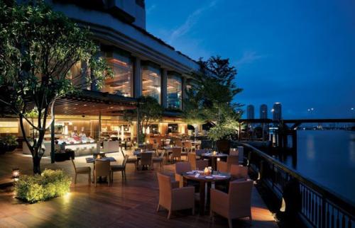 ? 9. Лучших отелей Бангкока? 07