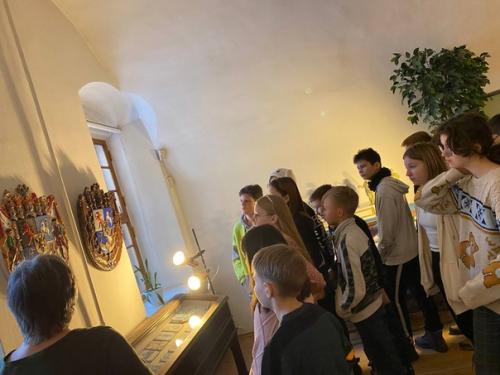 Экскурсия в 6 в классе. 06