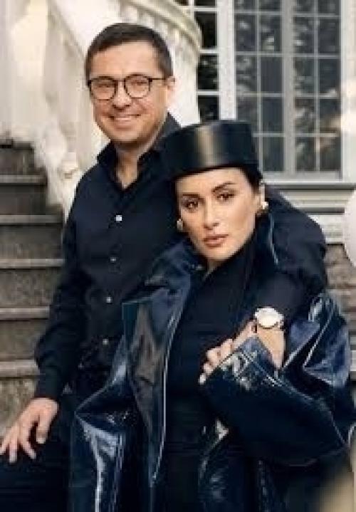 Канделаки показала редкое фото с 25-летним сыном. 01