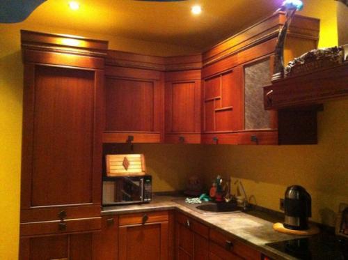 1. срочно, не дорого сдается квартира! 09