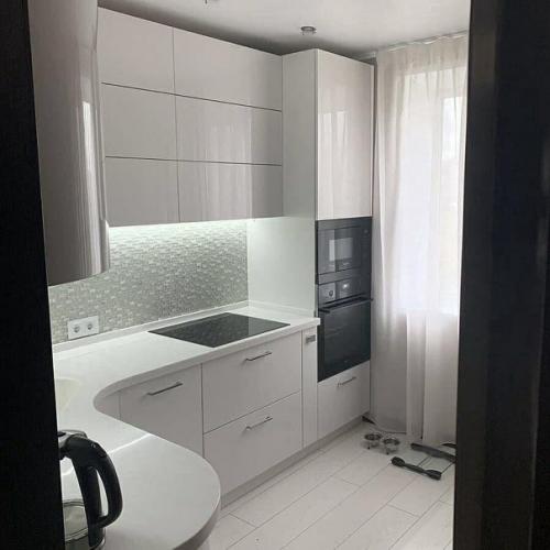 Идеальная кухня.  Красивый гарнитур, продуманная подсветка, гармоничное сочетание оттенков. 02