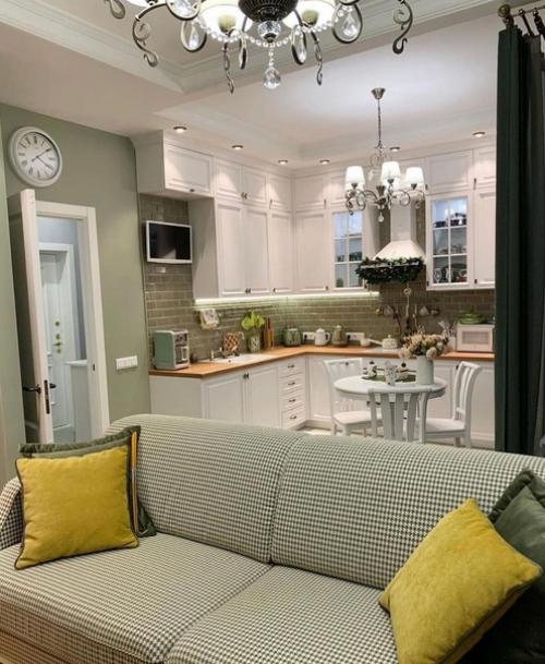 Студия 38, 32 кв. 03