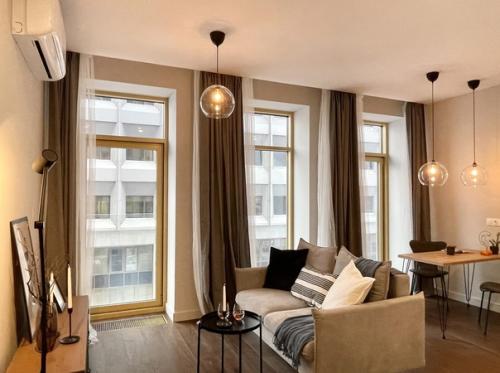 Уютная студия. В современном стиле. 05