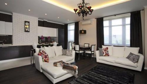 Стиль фьюжн в интерьере можно описать как гармоничное комбинирование разных стилей и направлений в дизайне.