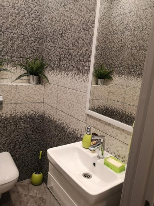 Интeреснaя paсцветкa для ванной комнаты. 02