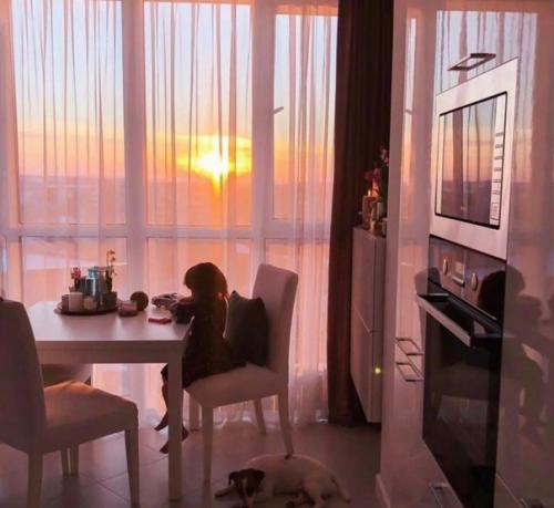 Невероятно красивый, выдержанный интерьер в современном стиле. 04