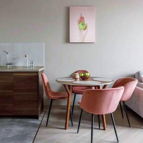 Минималистичный интерьер однокомнатной квартиры площадью 47 м. 01