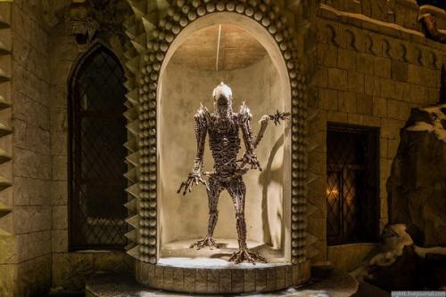 Диснейленд под Киевом. 01