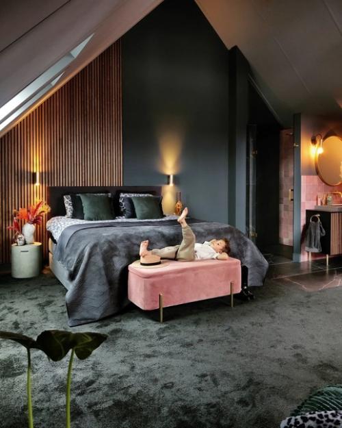 Анне - мари из Нидерландов живет в своем ярком доме с мужем и двумя сыновьями. 05