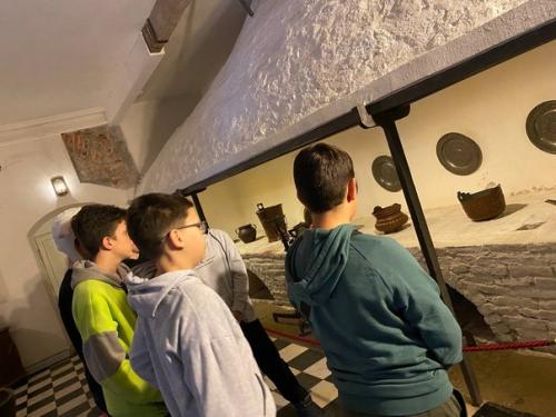 Экскурсия в 6 в классе. 04