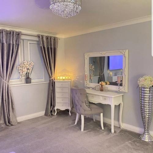 Потрясающий вариант дизайна собственного дома в светлых тонах. 06