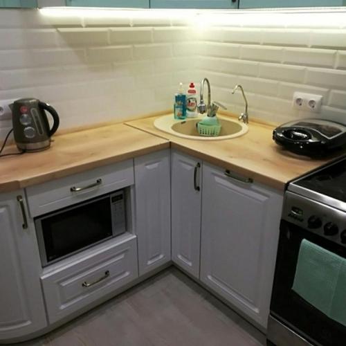 Мне очень нравится вариант такой кухни. 06