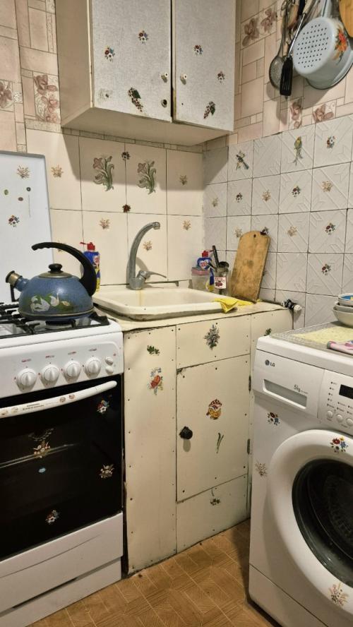 Современную мебель не ремонтируют - её меняют.