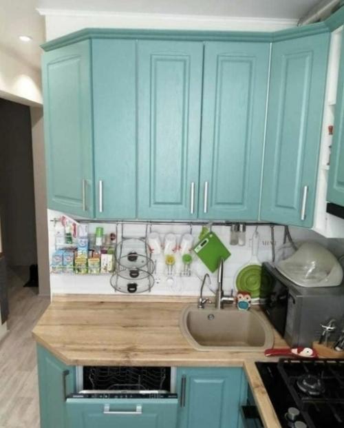 Продуманная небольшая кухня. 03