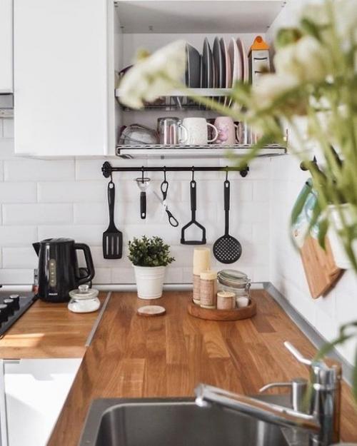 Красивый вариант для маленькой кухни безумно! 02