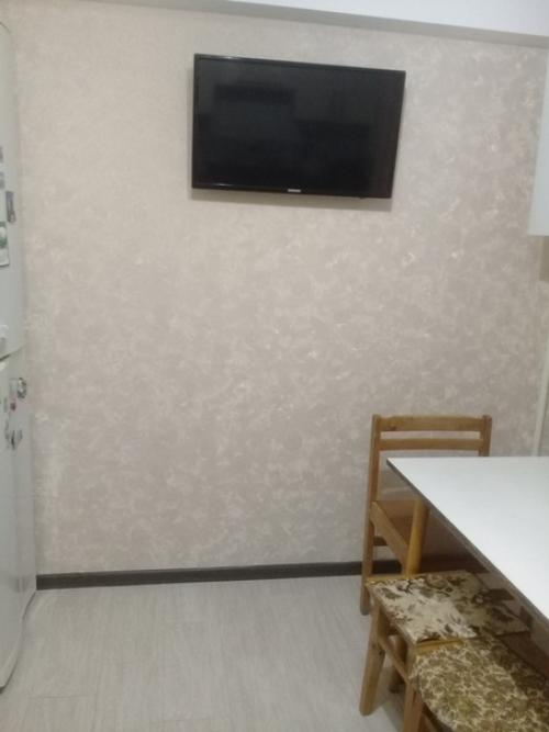 Нужно дооформить кухню 9 кв. 02