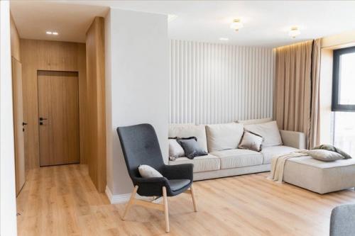 Уютная семейная квартира с базовой отделкой. 03