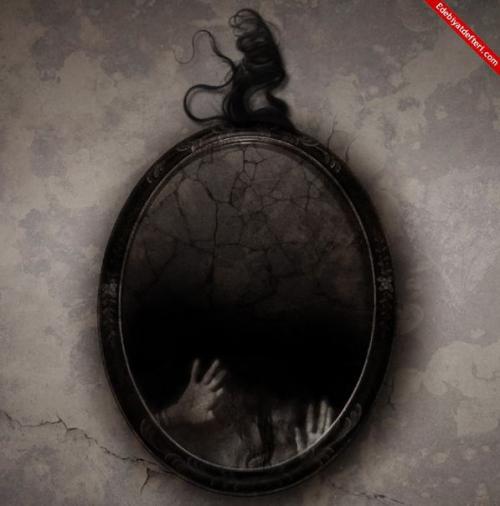 Почему нельзя спать напротив зеркала.

