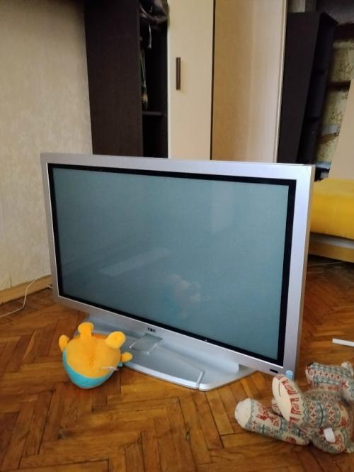 Покинутое жильё.  И снова на горизонте: выселеночка. 09