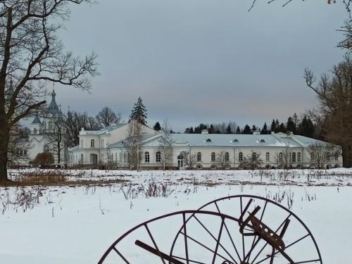 До вчерашнего дня для меня тосненский район был не очень выразителен с точки зрения достопримечательностей, особенно зимой. 05