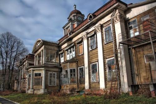 Заброшенный дом р. в. Германа. 02