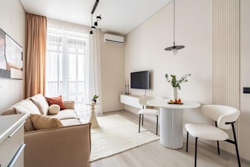 Светлый интерьер маленькой 1-комнатной квартиры 30, 3 кв. 06