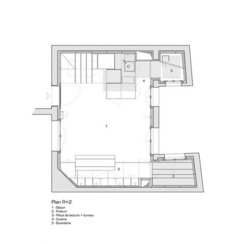 Многоуровневое пространство квартиры в 45 кв. 07