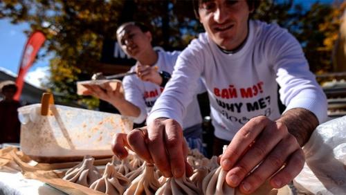 Фестиваль грузинской культуры  в МосквеТбилисоба! 01