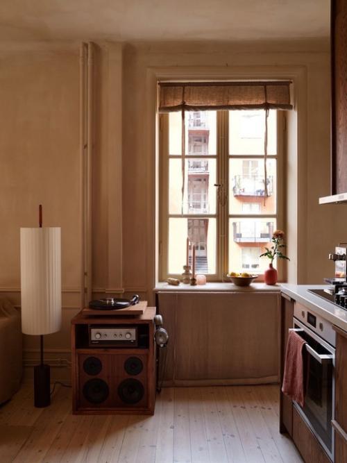 Городская и деревенская жизнь в одной квартире. 01 Городская и деревенская жизнь в одной квартире. 01