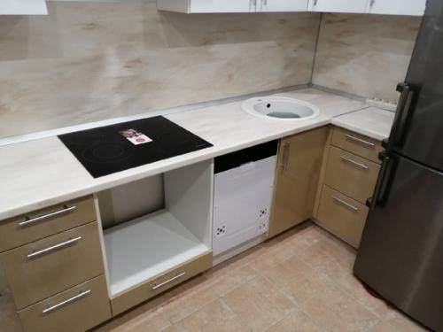 Когда необходимо менять кухню? 01