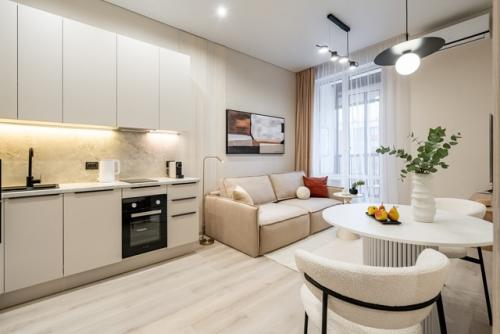 Светлый интерьер маленькой 1-комнатной квартиры 30, 3 кв. 01