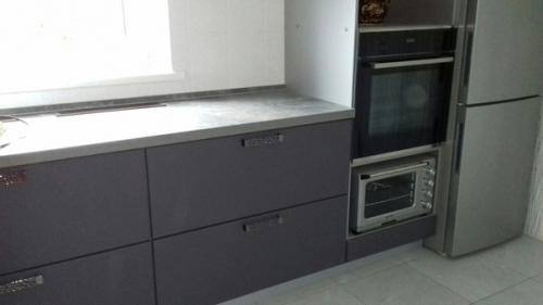 Большая кухня.  Мечта сбылась вот мы только думаем делать ли барную стойку или просто стол? 05