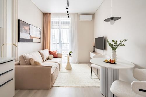 Светлый интерьер маленькой 1-комнатной квартиры 30, 3 кв. 04