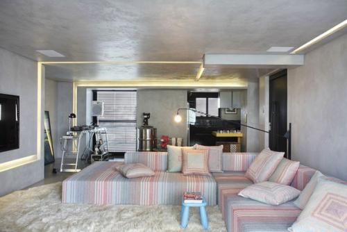 FJ House для ди-джея от Studio Guilherme Torres. 02