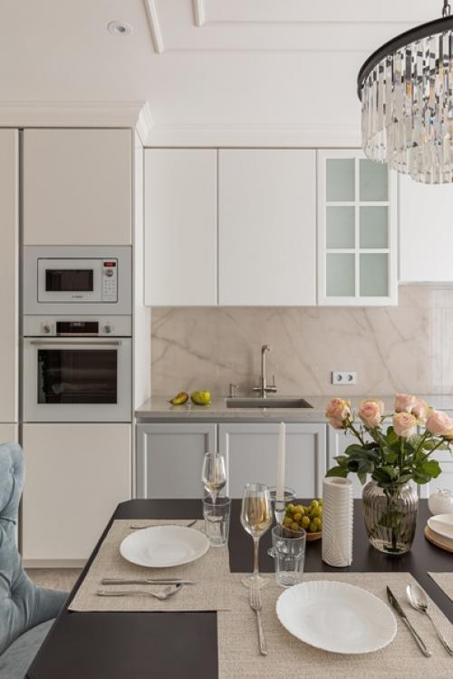 В квартире площадью 80 кв. 03