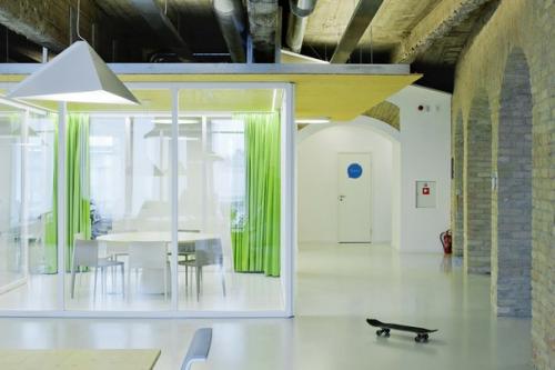 Офис компании WIX от архитекторов Inblum в Вильнюсе. 03