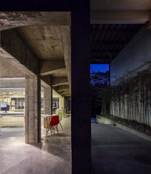 Офис архитектурной студии Studio QI в Китае. 08