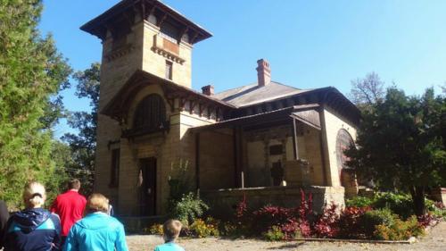 А как ты свои выходные проводишь? 01