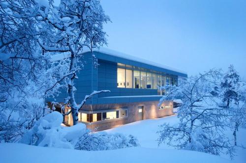 Горная резиденция от Studio B Architects. 03