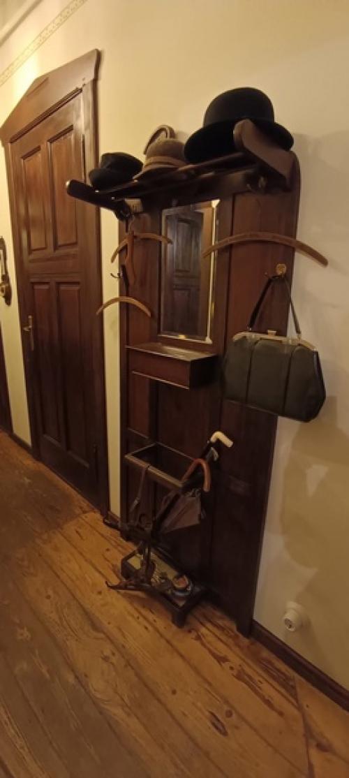 Чтобы проникнуться прусским духом, мы отправились на улицу красную, бывшую шрётер штрассе. 01