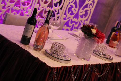 Уютный паб - ресторан приглашает настоящих гурманов для проведения торжеств (юбилеев, свадеб, банкетов, корпоративов, вечеринок. 04