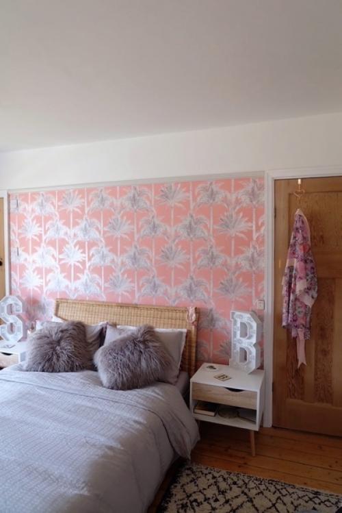 Хозяйка этой милой спальни хотела привнести в комнату стиль Scandi и лёгкого Boho. 01